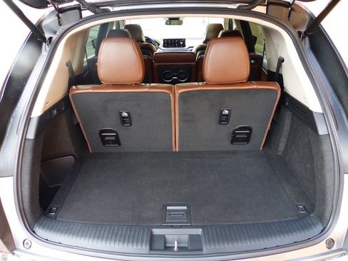 Used 2024 Acura MDX SH-AWD w/ Technology Package image 36