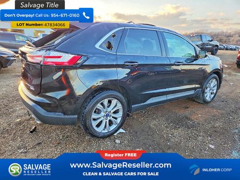 Used 2019 Ford Edge Titanium w/ Equipment Group 301A image 4