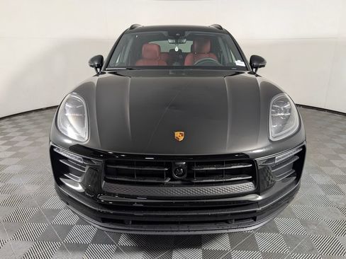 New 2026 Porsche Macan AWD/4WD image 10