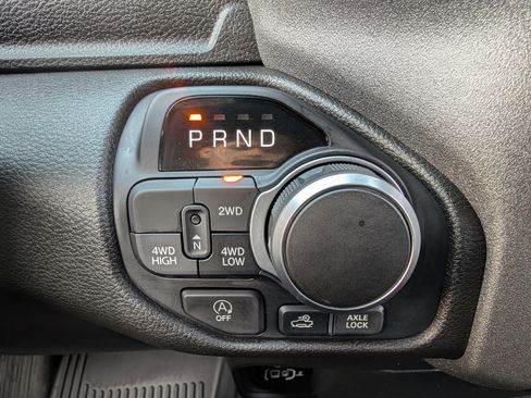 Used 2025 RAM 1500 Classic Warlock image 30