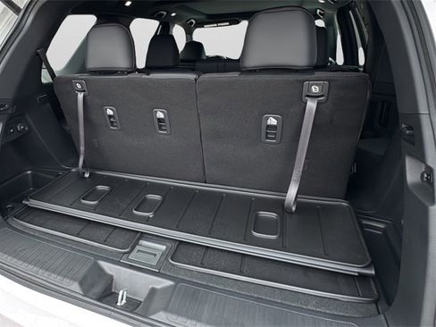 New 2026 Honda Pilot Black Edition image 16