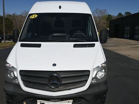 Used 2015 Mercedes-Benz Sprinter 3500 image 2