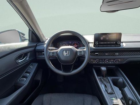 Used 2025 Honda Accord SE image 12