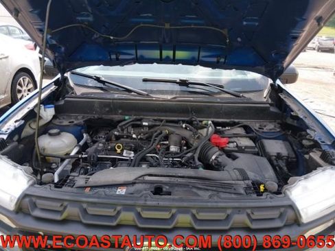 Used 2024 Ford Maverick XL w/ Equipment Group 100A Standard AWD/4WD image 9