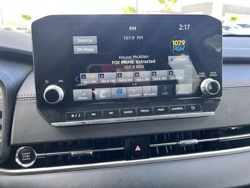 Used 2024 Mitsubishi Outlander SE Black Edition image 13