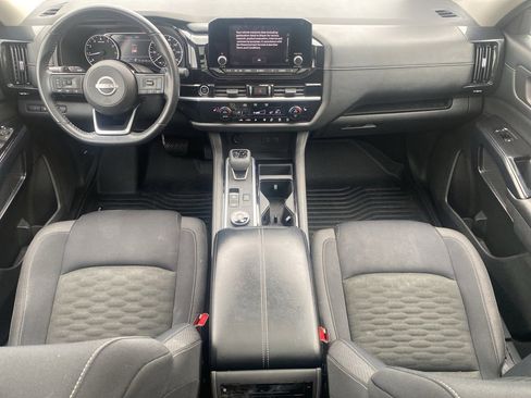 Used 2022 Nissan Pathfinder SV w/ SV Premium Package image 18