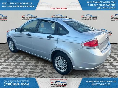 Used 2010 Ford Focus SE image 7