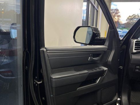 Used 2023 Toyota Tundra Platinum image 16