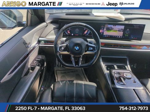 Used 2024 BMW 740i RWD image 16