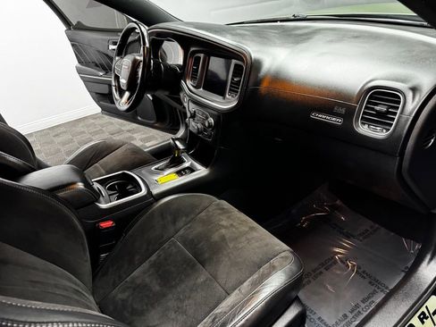 Used 2020 Dodge Charger R/T w/ Plus Group image 57