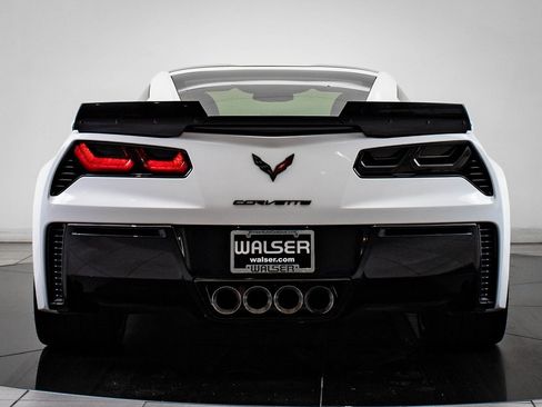 Used 2016 Chevrolet Corvette Z06 image 7