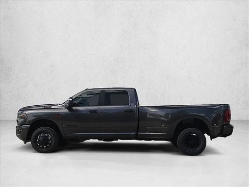 New 2026 RAM 3500 Big Horn AWD/4WD image 5
