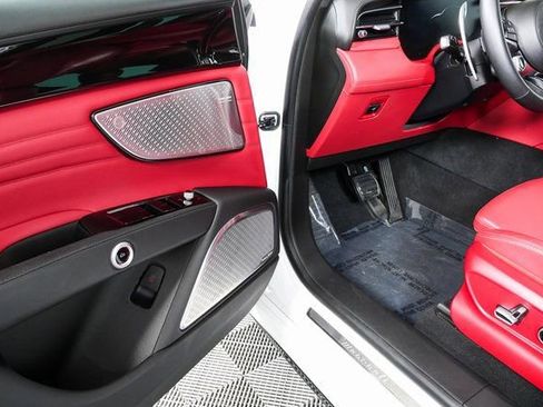 Used 2023 Maserati Grecale Modena image 10