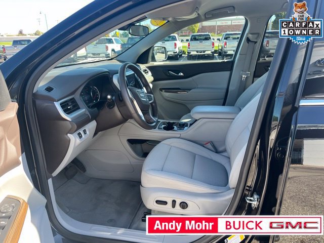 Used 2023 GMC Acadia SLE w/ Driver Convenience Package FWD image 21
