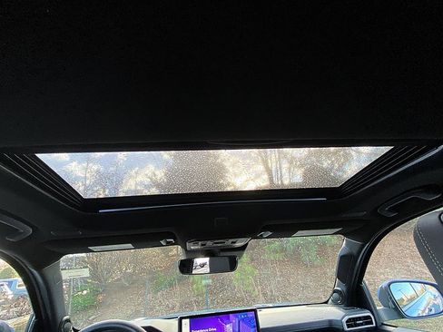 Certified 2025 Toyota 4Runner Limited image 21