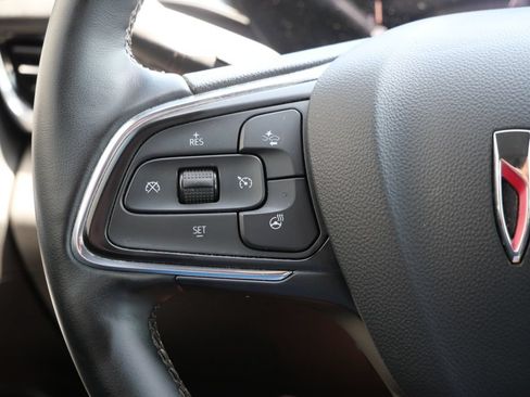 Used 2024 Buick Envista Sport Touring w/ Convenience I Package FWD image 27