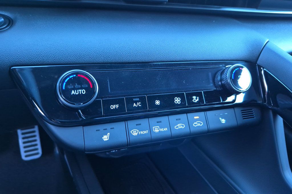New 2026 Hyundai Elantra SEL Sport FWD image 24