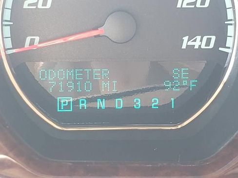 Used 2011 Buick Lucerne CXL FWD image 21