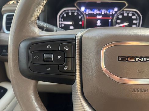 Used 2021 GMC Yukon Denali image 24