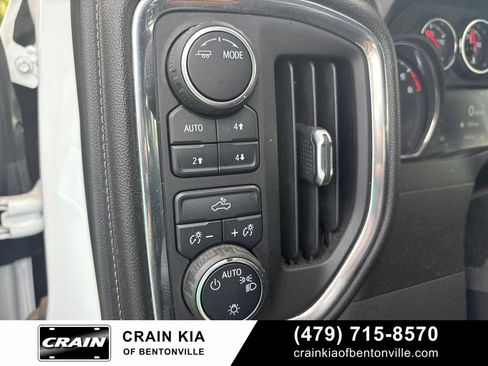 Used 2021 Chevrolet Silverado 1500 LT w/ Z71 Off-Road Package AWD/4WD image 14
