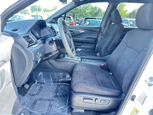 Used 2022 Honda Pilot Sport image 13