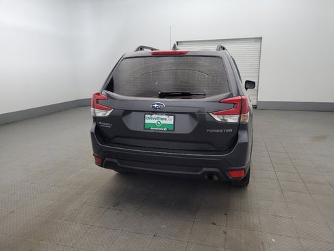 Used 2023 Subaru Forester image 7