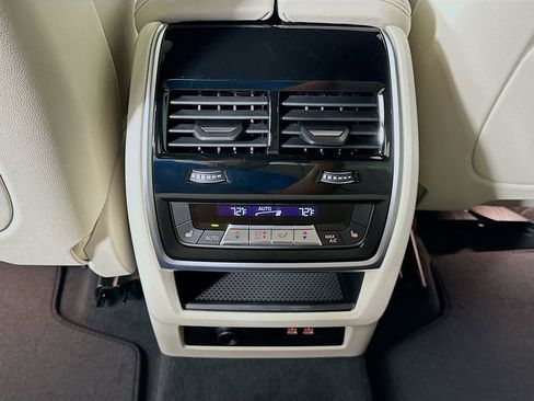 New 2026 BMW X5 xDrive40i w/ Climate Comfort Package image 18