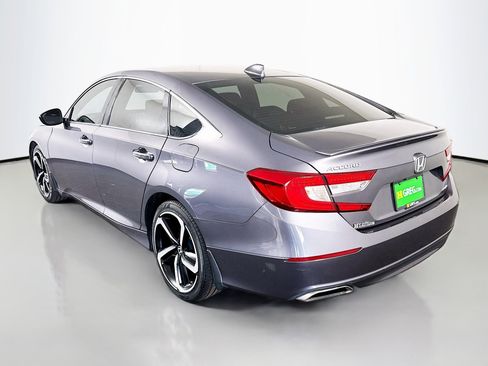 Used 2018 Honda Accord Sport image 7