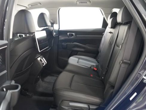 New 2026 Kia Sorento S image 33