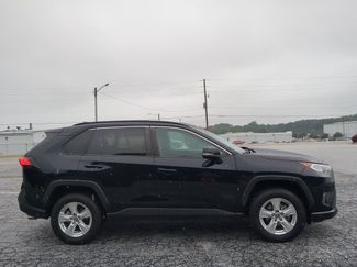 Used 2019 Toyota RAV4 XLE w/ Convenience Package FWD video 2