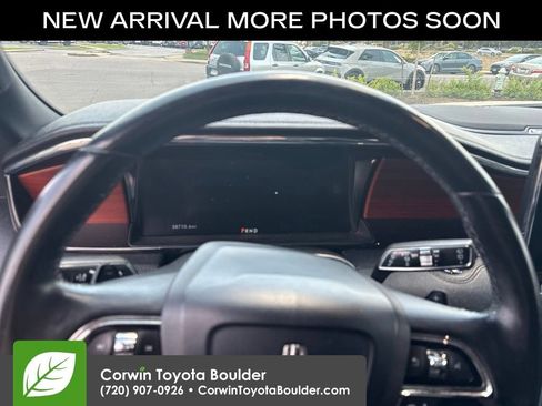 Used 2021 Lincoln Navigator Reserve AWD/4WD image 12