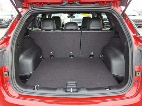 Used 2022 Jeep Compass Limited image 28