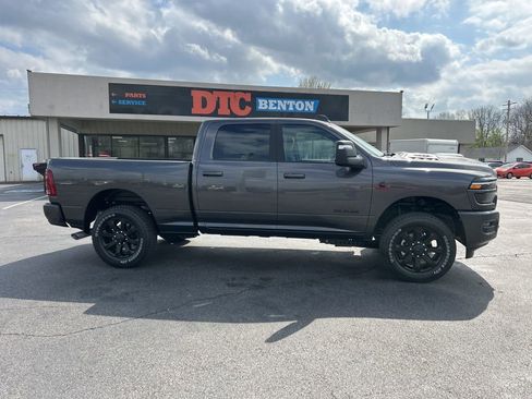 New 2026 RAM 2500 Laramie w/ Night Edition AWD/4WD image 2