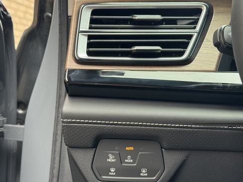 New 2026 Volkswagen Atlas SE AWD/4WD image 7