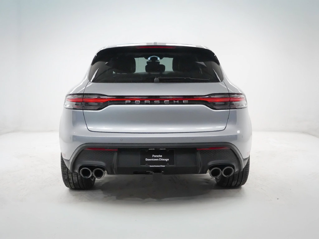 Certified 2026 Porsche Macan AWD/4WD image 11