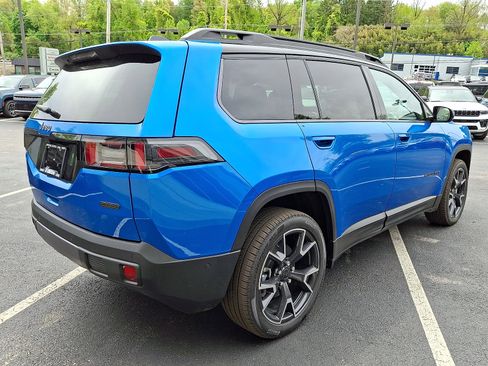 New 2026 Jeep Cherokee Overland AWD/4WD image 3