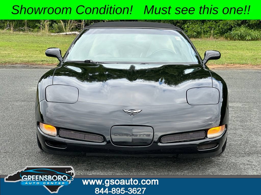 Used 2001 Chevrolet Corvette Convertible w/ Preferred Equipment Group1 RWD image 9