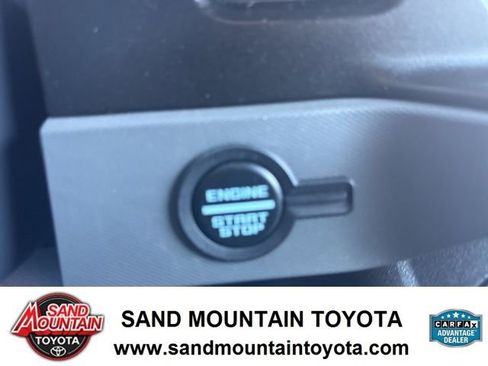 Used 2023 Ford Bronco Big Bend image 23