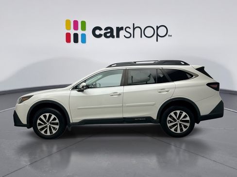 Used 2022 Subaru Outback Premium AWD/4WD image 2