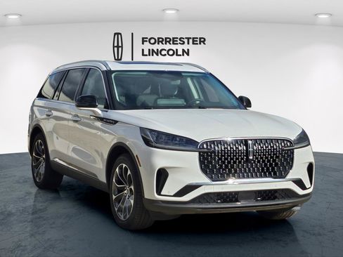 New 2026 Lincoln Aviator AWD image 1