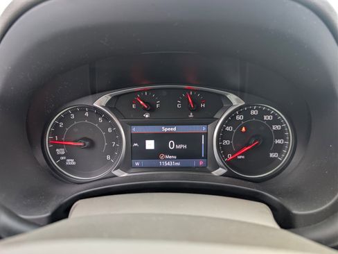 Used 2020 GMC Terrain Denali w/ Denali Premium Package AWD/4WD image 9