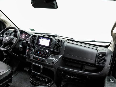 Used 2023 RAM ProMaster 2500 FWD image 24