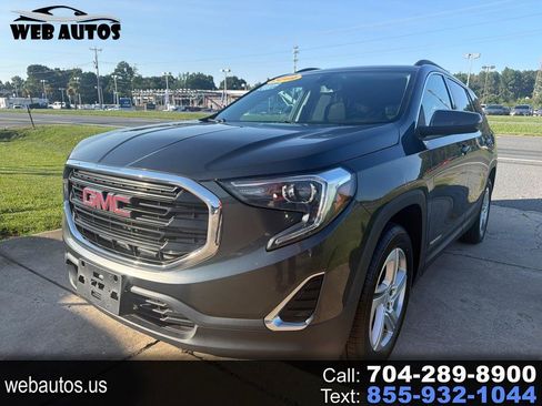 Used 2019 GMC Terrain SLE w/ Driver Convenience Package AWD/4WD image 1