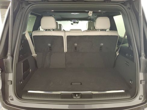 New 2026 Jeep Grand Wagoneer Summit AWD/4WD image 35