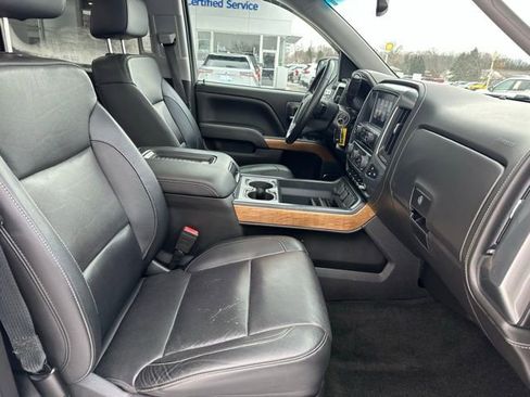 Used 2018 Chevrolet Silverado 1500 LTZ w/ Sport Package image 17
