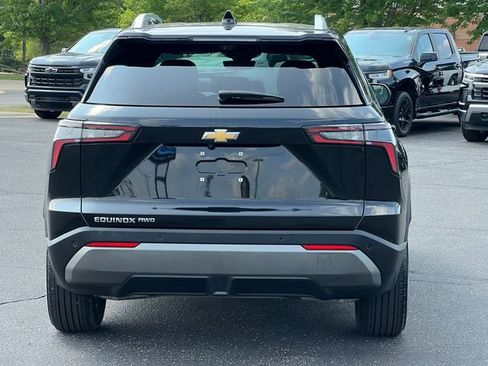 Used 2025 Chevrolet Equinox LT w/ Convenience Package II AWD/4WD image 43