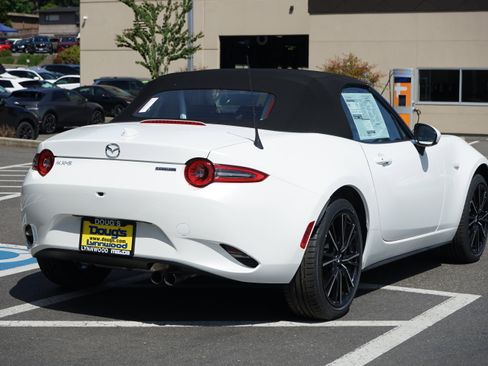 New 2026 MAZDA MX-5 Miata Grand Touring w/ Weather Package RWD image 3