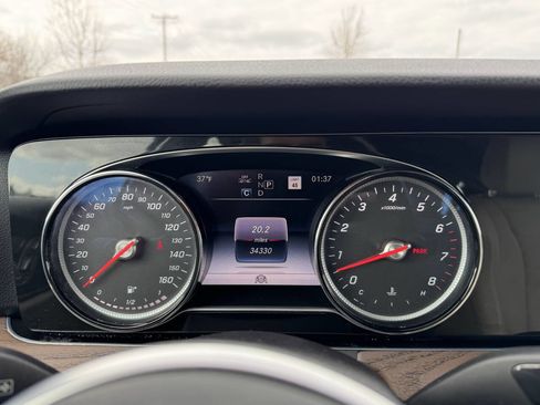 Used 2019 Mercedes-Benz E 450 4MATIC Wagon image 25