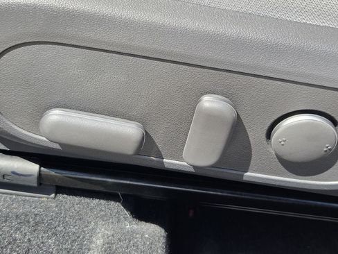Used 2025 Hyundai Kona SEL FWD image 27