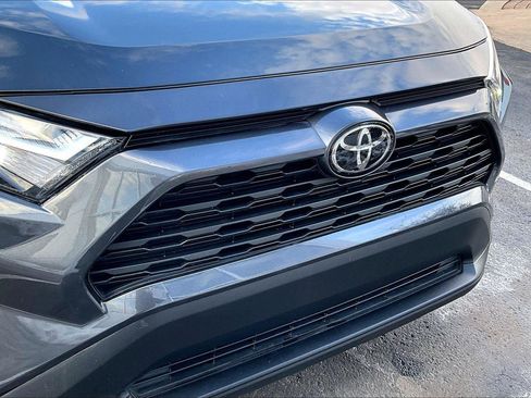 Used 2024 Toyota RAV4 LE image 29